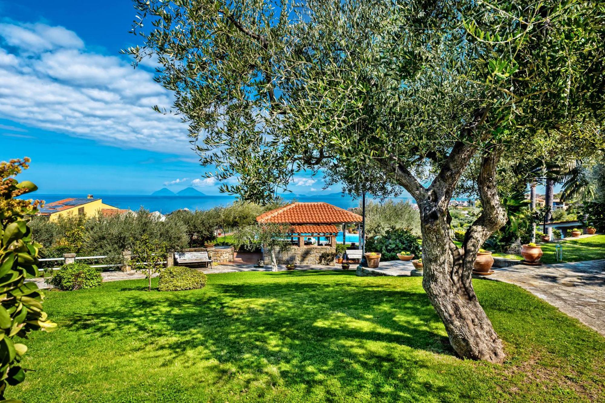 B&B Villa Bency Capo d'Orlando Luaran gambar