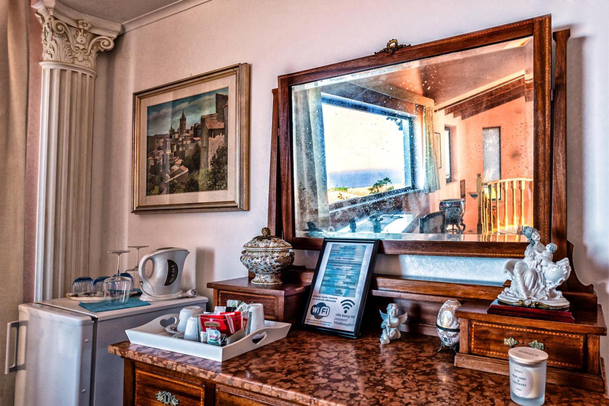 B&B Villa Bency Capo d'Orlando Luaran gambar