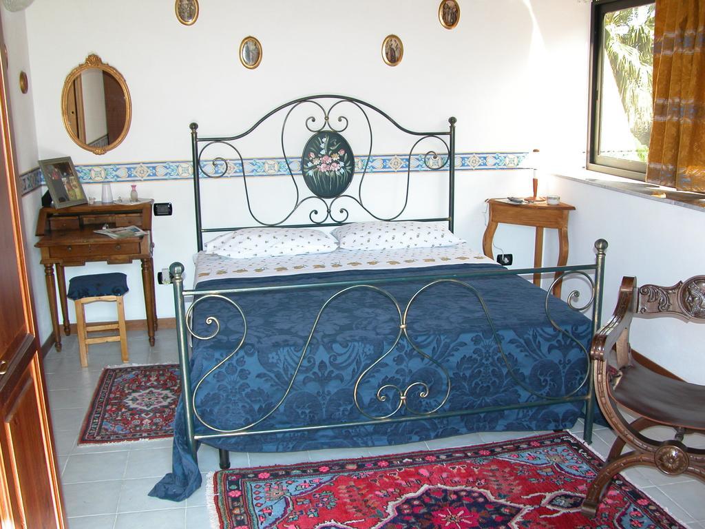 B&B Villa Bency Capo d'Orlando Luaran gambar