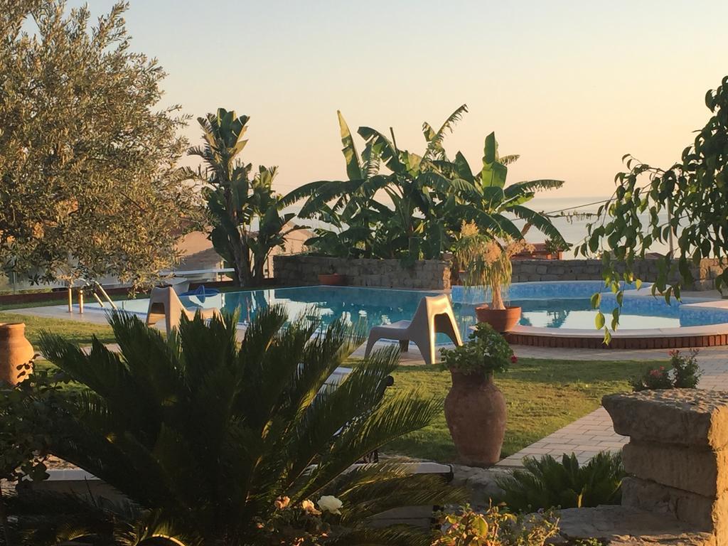 B&B Villa Bency Capo d'Orlando Luaran gambar